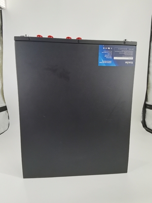 51.2V 100A Lithium-Eisenphosphat-Energiespeichersystem Behälterbatterie